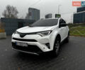 Білий Тойота РАВ 4, об'ємом двигуна 2.49 л та пробігом 173 тис. км за 16100 $, фото 4 на Automoto.ua