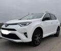 Белый Тойота РАВ 4, объемом двигателя 0 л и пробегом 123 тыс. км за 15500 $, фото 4 на Automoto.ua