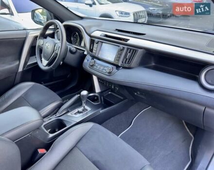 Тойота РАВ 4 2016 в Киеве на Automoto.ua Белый Тойота РАВ 4, объемом двигателя 2.5 л и пробегом 165 тыс. км за 22200 $, фото 19 на Automoto.ua