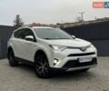 Белый Тойота РАВ 4, объемом двигателя 2.5 л и пробегом 140 тыс. км за 24999 $, фото 1 на Automoto.ua