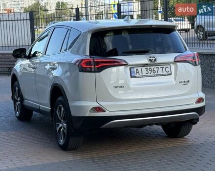 Тойота РАВ 4 2016 в Белой Церкве на Automoto.ua Белый Тойота РАВ 4, объемом двигателя 1.99 л и пробегом 110 тыс. км за 22500 $, фото 33 на Automoto.ua