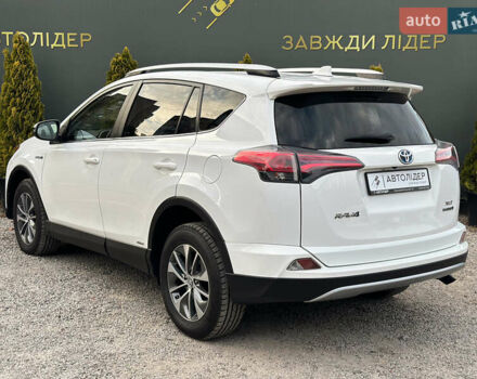 Тойота РАВ 4 2016 в Одессе на Automoto.ua Белый Тойота РАВ 4, объемом двигателя 2.49 л и пробегом 45 тыс. км за 21600 $, фото 15 на Automoto.ua