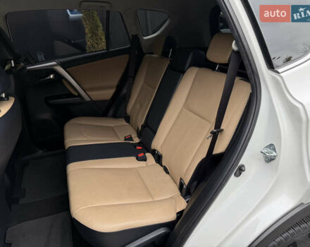 Белый Тойота РАВ 4, объемом двигателя 1.99 л и пробегом 115 тыс. км за 21990 $, фото 39 на Automoto.ua