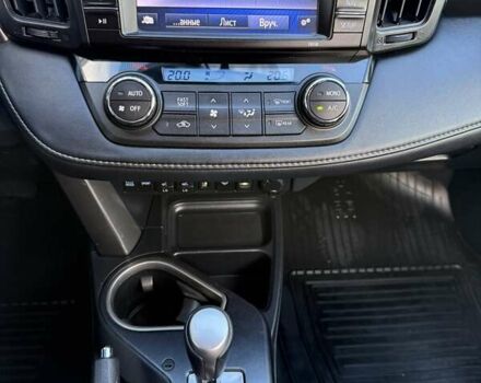 Тойота РАВ 4 2016 в Белой Церкве на Automoto.ua Белый Тойота РАВ 4, объемом двигателя 1.99 л и пробегом 110 тыс. км за 22500 $, фото 55 на Automoto.ua