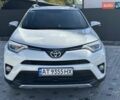 Белый Тойота РАВ 4, объемом двигателя 2.23 л и пробегом 113 тыс. км за 23750 $, фото 1 на Automoto.ua