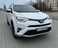 Белый Тойота РАВ 4, объемом двигателя 2.5 л и пробегом 85 тыс. км за 22599 $, фото 1 на Automoto.ua