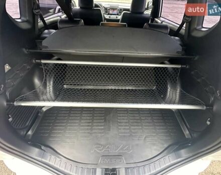 Белый Тойота РАВ 4, объемом двигателя 2.49 л и пробегом 72 тыс. км за 22900 $, фото 42 на Automoto.ua