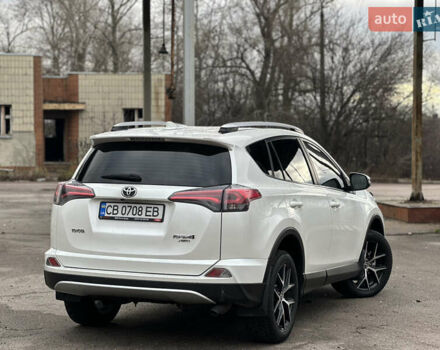 Белый Тойота РАВ 4, объемом двигателя 2.2 л и пробегом 190 тыс. км за 20600 $, фото 5 на Automoto.ua