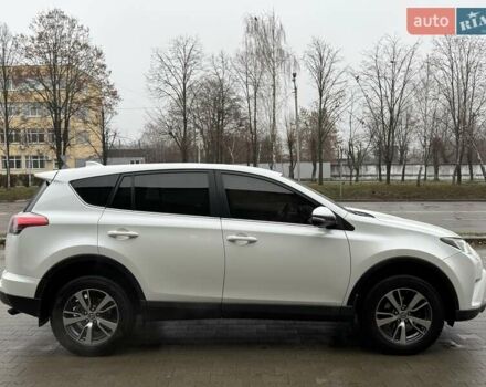 Белый Тойота РАВ 4, объемом двигателя 1.99 л и пробегом 110 тыс. км за 19999 $, фото 7 на Automoto.ua