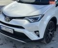 Белый Тойота РАВ 4, объемом двигателя 2.23 л и пробегом 113 тыс. км за 23750 $, фото 3 на Automoto.ua