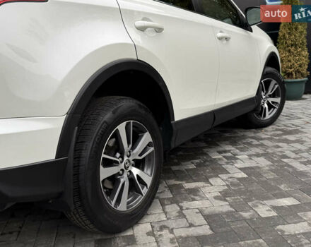 Белый Тойота РАВ 4, объемом двигателя 1.99 л и пробегом 115 тыс. км за 21990 $, фото 53 на Automoto.ua