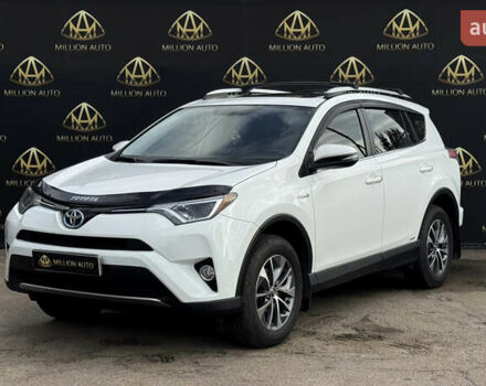 Белый Тойота РАВ 4, объемом двигателя 2.49 л и пробегом 114 тыс. км за 21999 $, фото 2 на Automoto.ua