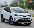 Тойота РАВ 4 2016 у Києві на Automoto.ua Білий Тойота РАВ 4, об'ємом двигуна 2.49 л та пробігом 173 тис. км за 17200 $, фото 70 на Automoto.ua