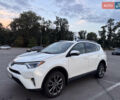 Белый Тойота РАВ 4, объемом двигателя 2.5 л и пробегом 155 тыс. км за 17900 $, фото 1 на Automoto.ua