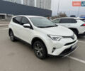 Белый Тойота РАВ 4, объемом двигателя 2.23 л и пробегом 140 тыс. км за 21500 $, фото 2 на Automoto.ua