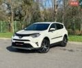 Белый Тойота РАВ 4, объемом двигателя 2.23 л и пробегом 138 тыс. км за 19400 $, фото 1 на Automoto.ua