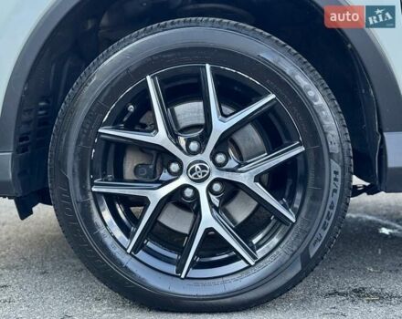 Тойота РАВ 4 2016 в Киеве на Automoto.ua Белый Тойота РАВ 4, объемом двигателя 2.5 л и пробегом 165 тыс. км за 22200 $, фото 29 на Automoto.ua