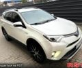 Белый Тойота РАВ 4, объемом двигателя 2.5 л и пробегом 141 тыс. км за 24999 $, фото 4 на Automoto.ua