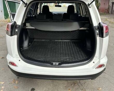 Білий Тойота РАВ 4, об'ємом двигуна 1.99 л та пробігом 149 тис. км за 19500 $, фото 6 на Automoto.ua