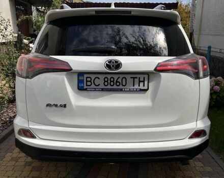 Тойота РАВ 4 2016 в Львове на Automoto.ua Белый Тойота РАВ 4, объемом двигателя 2.49 л и пробегом 116 тыс. км за 18300 $, фото 3 на Automoto.ua