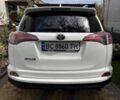 Тойота РАВ 4 2016 в Львове на Automoto.ua Белый Тойота РАВ 4, объемом двигателя 2.49 л и пробегом 116 тыс. км за 18300 $, фото 3 на Automoto.ua