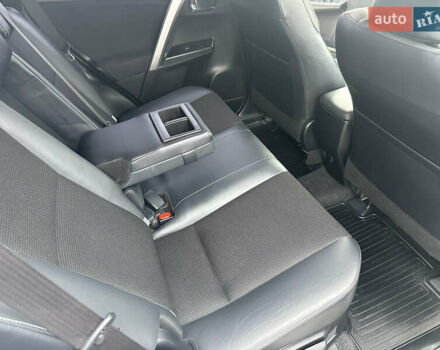 Белый Тойота РАВ 4, объемом двигателя 2.49 л и пробегом 72 тыс. км за 22900 $, фото 34 на Automoto.ua