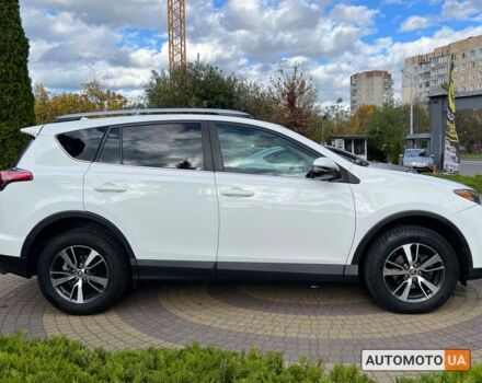 Білий Тойота РАВ 4, об'ємом двигуна 2.5 л та пробігом 185 тис. км за 16400 $, фото 7 на Automoto.ua