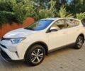 Тойота РАВ 4 2016 в Мукачеве на Automoto.ua Белый Тойота РАВ 4, объемом двигателя 2.23 л и пробегом 165 тыс. км за 20350 $, фото 9 на Automoto.ua