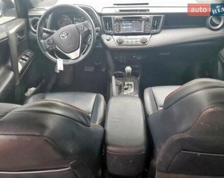 Белый Тойота РАВ 4, объемом двигателя 2.49 л и пробегом 175 тыс. км за 5300 $, фото 6 на Automoto.ua