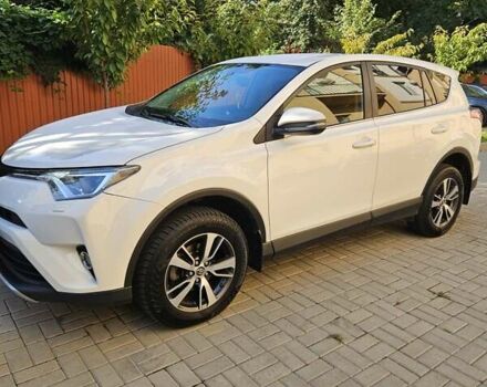 Тойота РАВ 4 2016 в Мукачеве на Automoto.ua Белый Тойота РАВ 4, объемом двигателя 2.23 л и пробегом 165 тыс. км за 20350 $, фото 7 на Automoto.ua