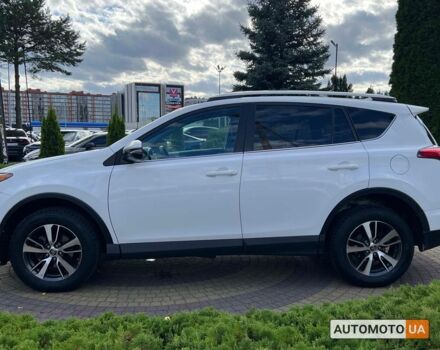 Белый Тойота РАВ 4, объемом двигателя 2.5 л и пробегом 185 тыс. км за 16400 $, фото 3 на Automoto.ua