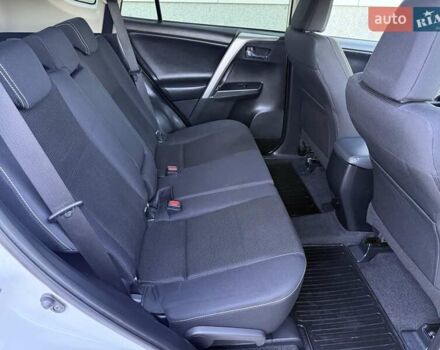 Белый Тойота РАВ 4, объемом двигателя 1.99 л и пробегом 110 тыс. км за 19999 $, фото 48 на Automoto.ua