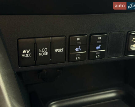 Белый Тойота РАВ 4, объемом двигателя 2.49 л и пробегом 114 тыс. км за 21999 $, фото 31 на Automoto.ua