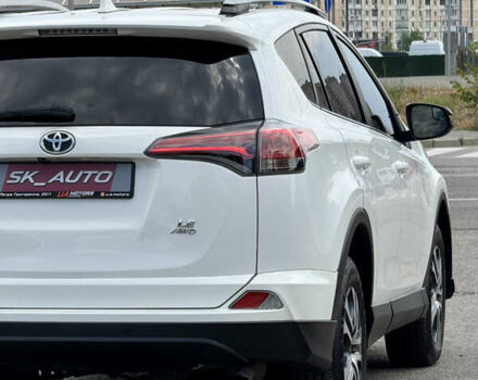 Тойота РАВ 4 2016 у Києві на Automoto.ua Білий Тойота РАВ 4, об'ємом двигуна 2.49 л та пробігом 173 тис. км за 17200 $, фото 93 на Automoto.ua