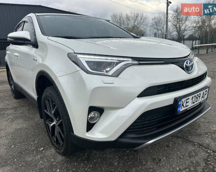 Белый Тойота РАВ 4, объемом двигателя 2.49 л и пробегом 72 тыс. км за 22900 $, фото 4 на Automoto.ua