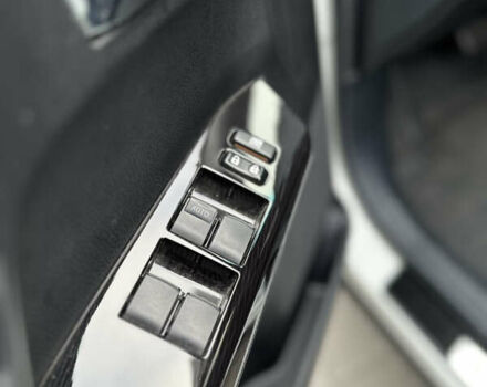 Білий Тойота РАВ 4, об'ємом двигуна 2.49 л та пробігом 88 тис. км за 20300 $, фото 13 на Automoto.ua