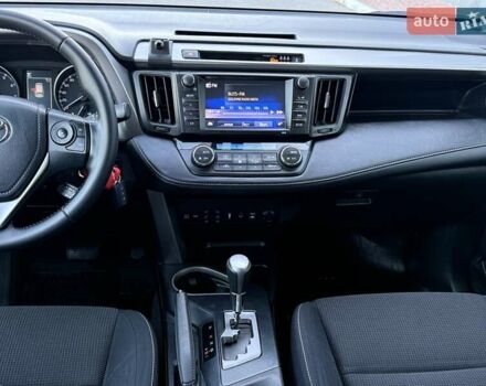 Белый Тойота РАВ 4, объемом двигателя 1.99 л и пробегом 110 тыс. км за 19999 $, фото 36 на Automoto.ua