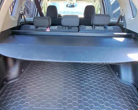 Тойота РАВ 4 2016 в Ужгороде на Automoto.ua Белый Тойота РАВ 4, объемом двигателя 1.99 л и пробегом 119 тыс. км за 20500 $, фото 8 на Automoto.ua