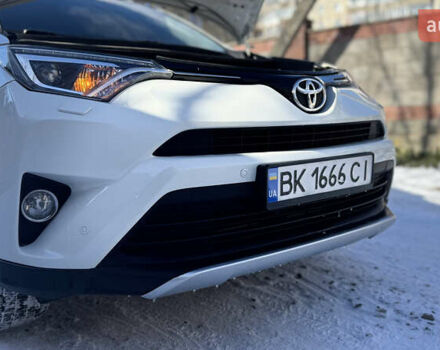 Белый Тойота РАВ 4, объемом двигателя 2.23 л и пробегом 206 тыс. км за 25799 $, фото 35 на Automoto.ua