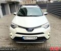Белый Тойота РАВ 4, объемом двигателя 2.5 л и пробегом 141 тыс. км за 24999 $, фото 5 на Automoto.ua
