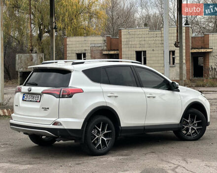 Белый Тойота РАВ 4, объемом двигателя 2.2 л и пробегом 190 тыс. км за 20600 $, фото 6 на Automoto.ua