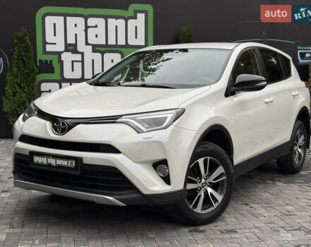 Белый Тойота РАВ 4, объемом двигателя 1.99 л и пробегом 115 тыс. км за 21990 $, фото 6 на Automoto.ua