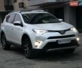 Белый Тойота РАВ 4, объемом двигателя 2.5 л и пробегом 140 тыс. км за 24999 $, фото 19 на Automoto.ua