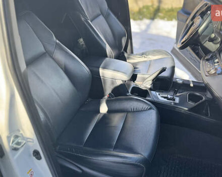 Белый Тойота РАВ 4, объемом двигателя 2.23 л и пробегом 206 тыс. км за 25799 $, фото 21 на Automoto.ua