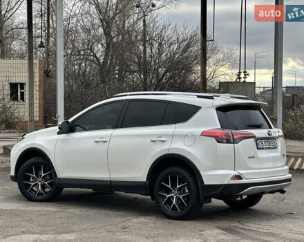 Белый Тойота РАВ 4, объемом двигателя 2.2 л и пробегом 190 тыс. км за 20600 $, фото 8 на Automoto.ua
