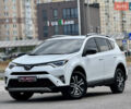 Тойота РАВ 4 2016 у Києві на Automoto.ua Білий Тойота РАВ 4, об'ємом двигуна 2.49 л та пробігом 173 тис. км за 17200 $, фото 56 на Automoto.ua