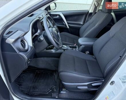 Белый Тойота РАВ 4, объемом двигателя 1.99 л и пробегом 110 тыс. км за 19999 $, фото 32 на Automoto.ua