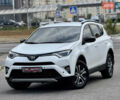 Тойота РАВ 4 2016 у Києві на Automoto.ua Білий Тойота РАВ 4, об'ємом двигуна 2.49 л та пробігом 173 тис. км за 17200 $, фото 1 на Automoto.ua