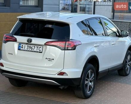 Тойота РАВ 4 2016 в Белой Церкве на Automoto.ua Белый Тойота РАВ 4, объемом двигателя 1.99 л и пробегом 110 тыс. км за 22500 $, фото 24 на Automoto.ua