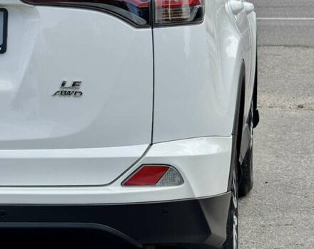 Тойота РАВ 4 2016 у Києві на Automoto.ua Білий Тойота РАВ 4, об'ємом двигуна 2.49 л та пробігом 173 тис. км за 17200 $, фото 95 на Automoto.ua